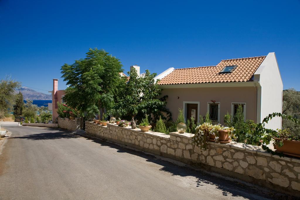 Kores Villas Нідрі Екстер'єр фото
