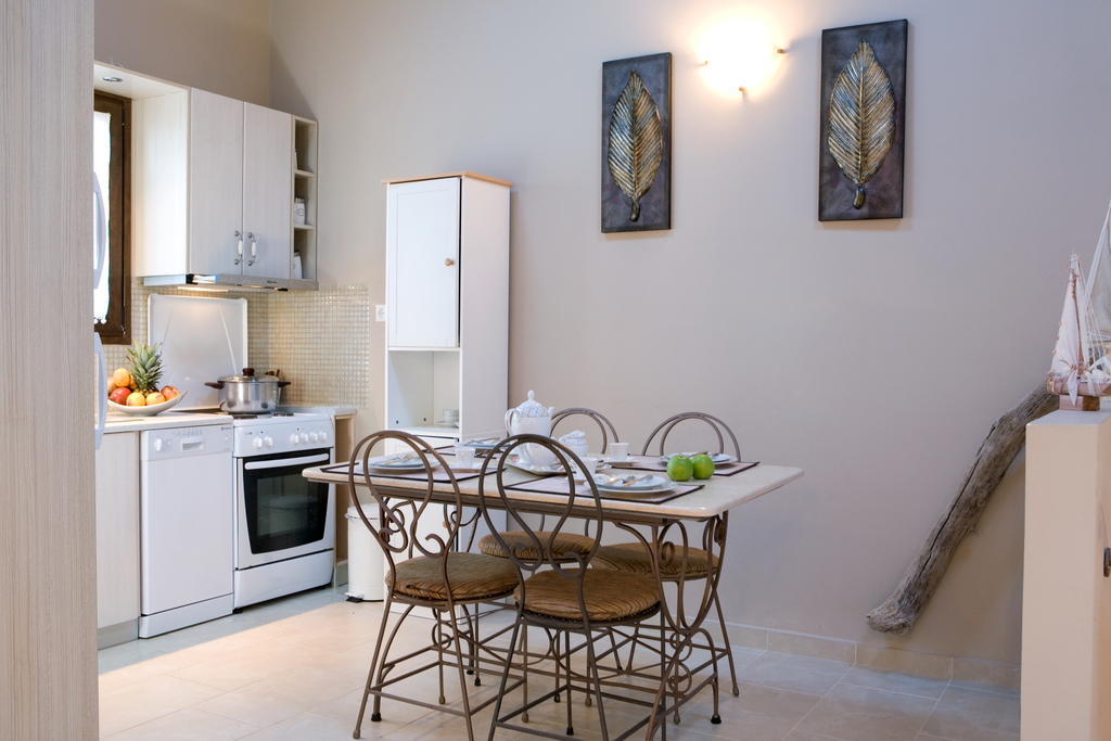 Kores Villas Нідрі Номер фото